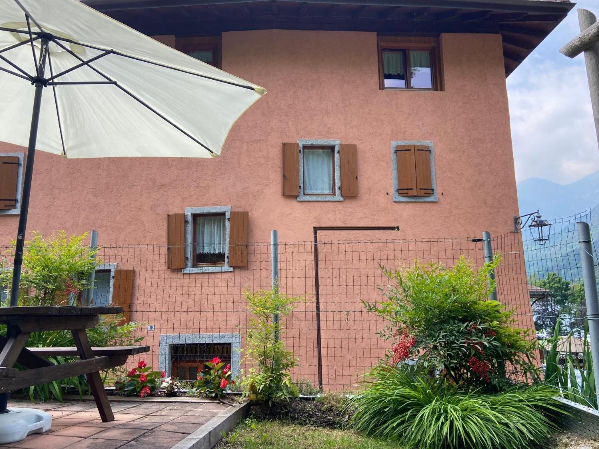 Casa Monica Ledro Attico Apartment Mezzolago Luaran gambar