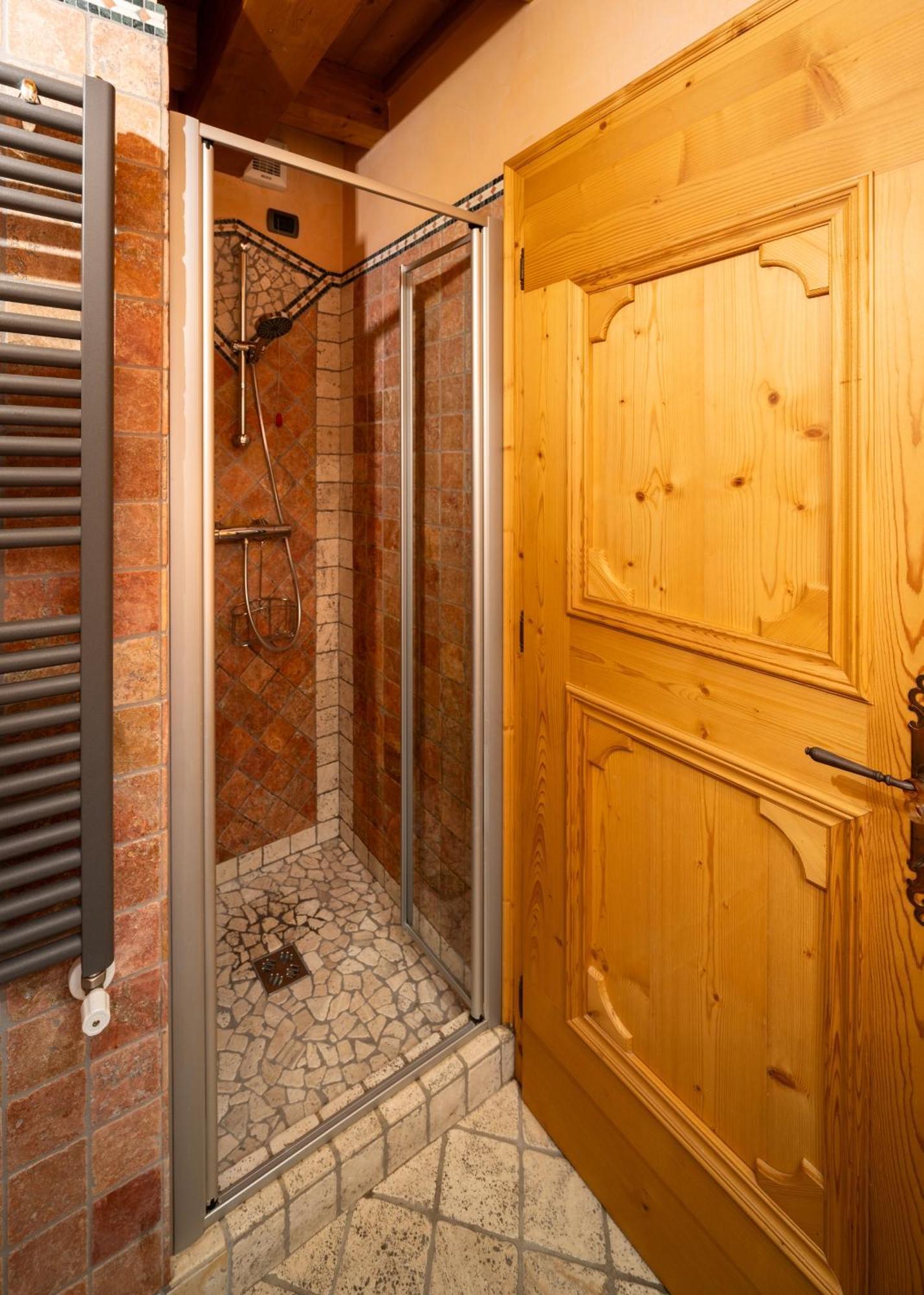 Casa Monica Ledro Attico Apartment Mezzolago Luaran gambar